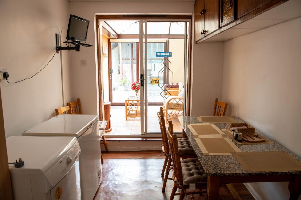 Sheila'S Cottage Беллихейг Экстерьер фото